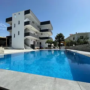 Apartahotel Ruci, Ksamil